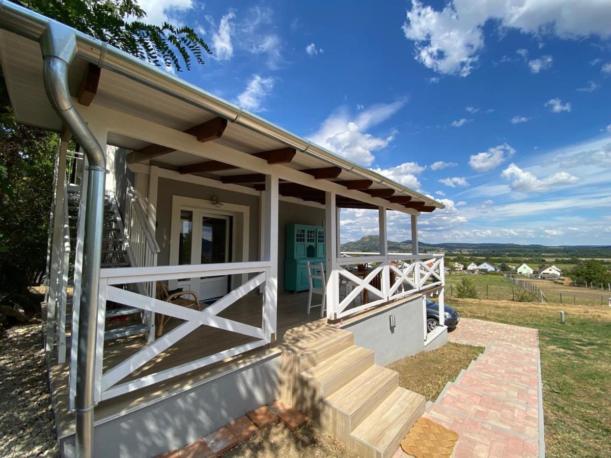 Dandelion "Zsalya" Vendeghaz Villa Kisapati Exterior foto